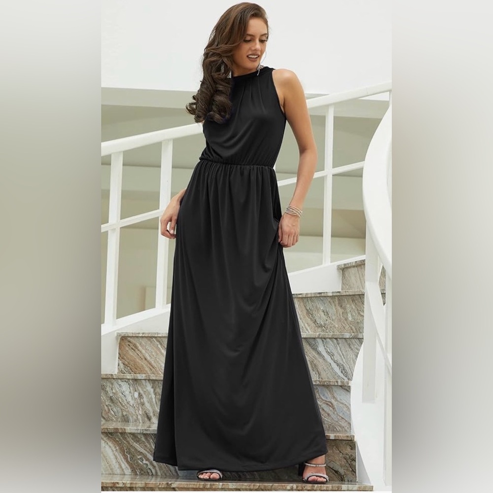 Elegant Black Maxi Dress